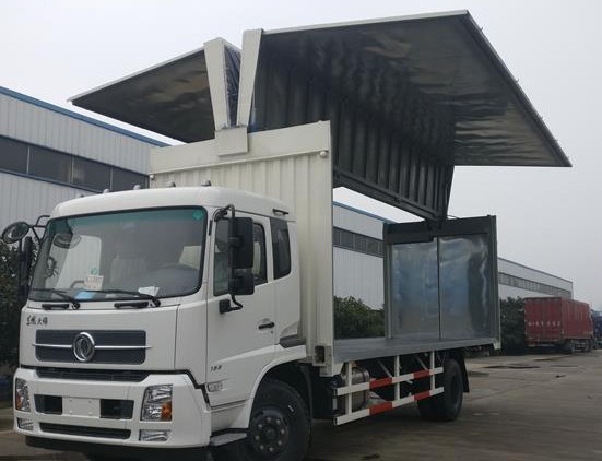 7.6米飞翼货车 7.6米飞翼货车